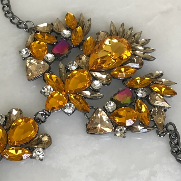 GOLDEN CRYSTAL FOOT & ARM CHAIN JEWELRY ACCENT - Picture 4 of 4